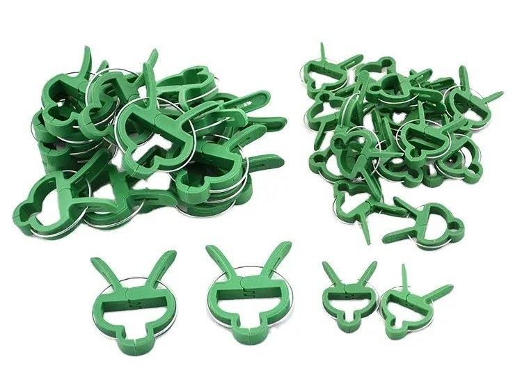 Plastic clips - main product photo